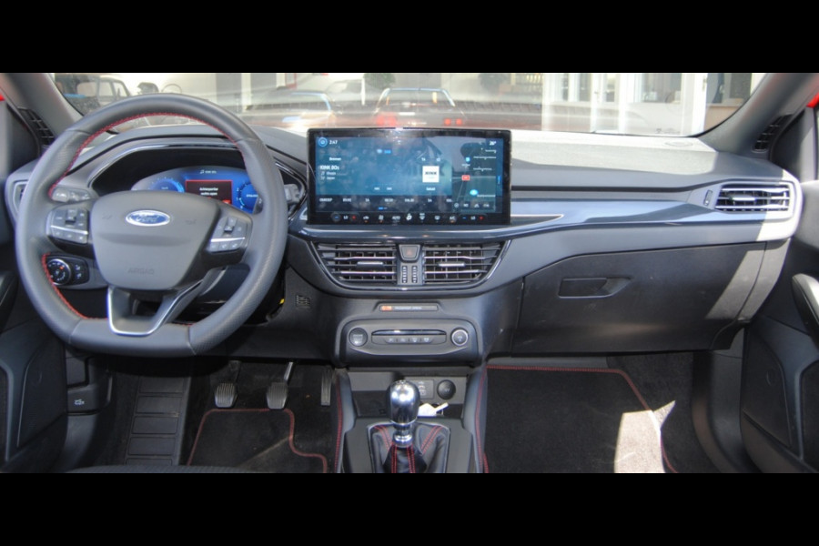 Ford Focus 1.0 EBH ST Line X | Carplay | Camera | Groot scherm | Navi