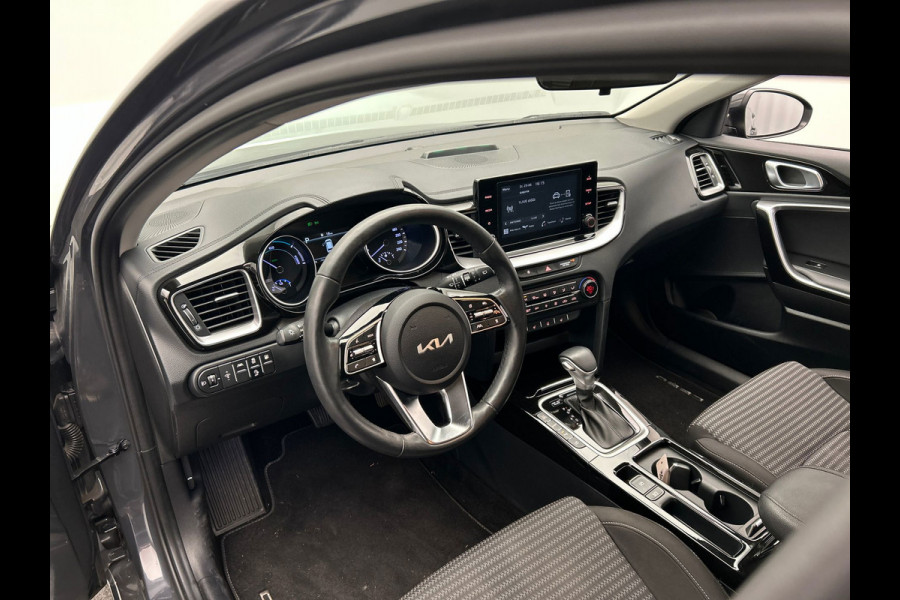 Kia Ceed Sportswagon 1.6 GDI PHEV DynamicLine | SOH 93% | TREKHAAK | Adapt.Cruise/Control | Apple/Carplay | Dealeronderhouden