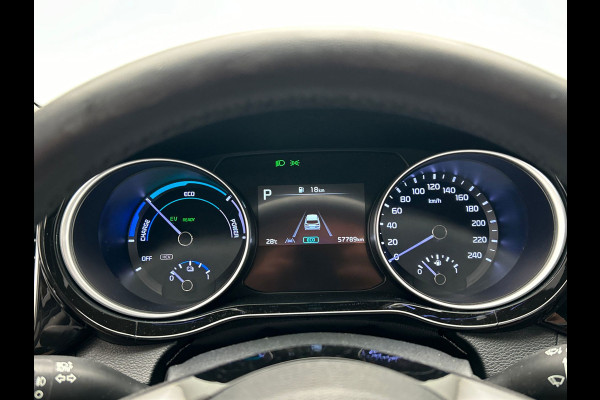 Kia Ceed Sportswagon 1.6 GDI PHEV DynamicLine | SOH 93% | TREKHAAK | Adapt.Cruise/Control | Apple/Carplay | Dealeronderhouden