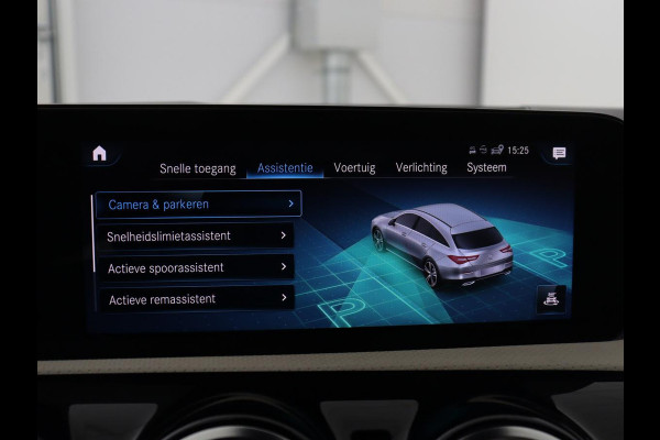 Mercedes-Benz CLA-Klasse Shooting Brake 180 Business Solution Luxury | Leder | Trekhaak | Stoelverwarming | Camera | Widescreen | Sfeerverlichting | Full LED | Park Assist | Climate control | Bluetooth