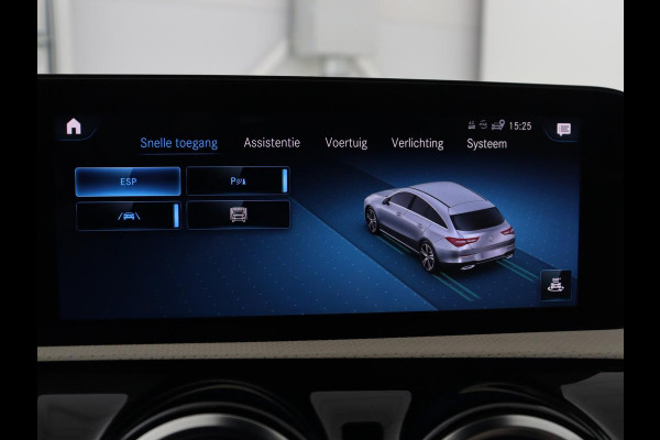 Mercedes-Benz CLA-Klasse Shooting Brake 180 Business Solution Luxury | Leder | Trekhaak | Stoelverwarming | Camera | Widescreen | Sfeerverlichting | Full LED | Park Assist | Climate control | Bluetooth