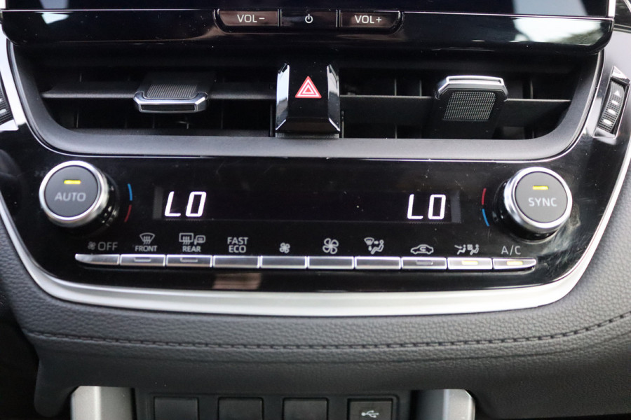 Toyota Corolla Cross Hybrid 140PK Automaat Carplay-android/Parkeerhulp/Camera/Dodehoek/Keyfree