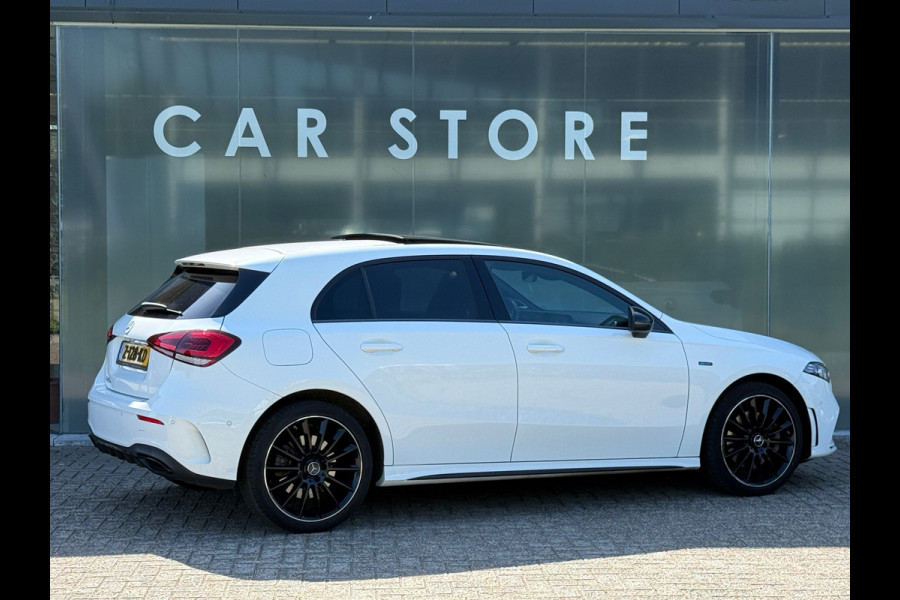 Mercedes-Benz A-Klasse 250 e AMG Line Pano|Sfeer|19Inch|Adap Cruise|Burmester