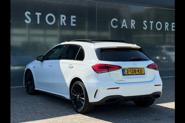 Mercedes-Benz A-Klasse 250 e AMG Line Pano|Sfeer|19Inch|Adap Cruise|Burmester