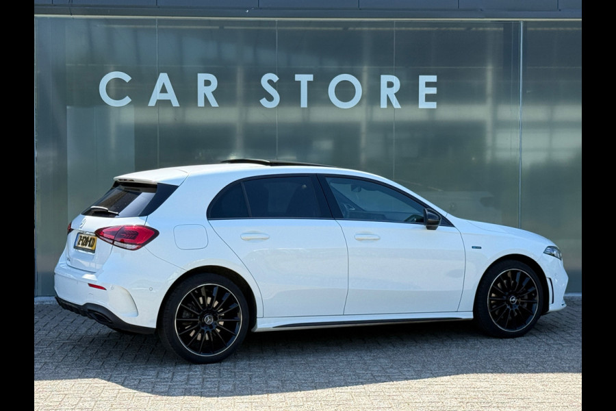 Mercedes-Benz A-Klasse 250 e AMG Line Pano|Sfeer|19Inch|Adap Cruise|Burmester