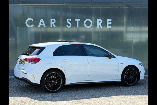 Mercedes-Benz A-Klasse 250 e AMG Line Pano|Sfeer|19Inch|Adap Cruise|Burmester