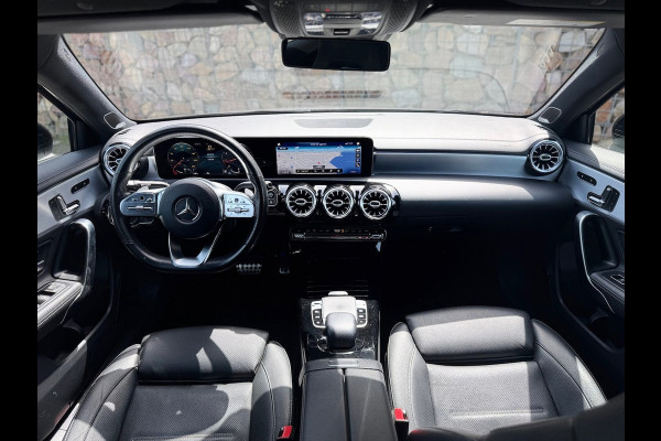 Mercedes-Benz A-Klasse 200 Business Solution AMG