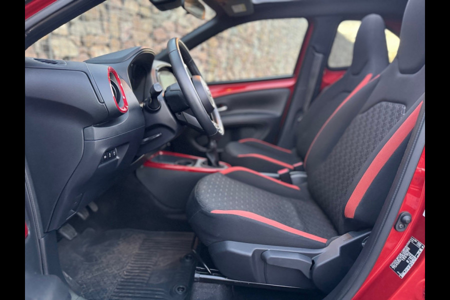 Toyota Aygo X 1.0 VVT-i MT Play