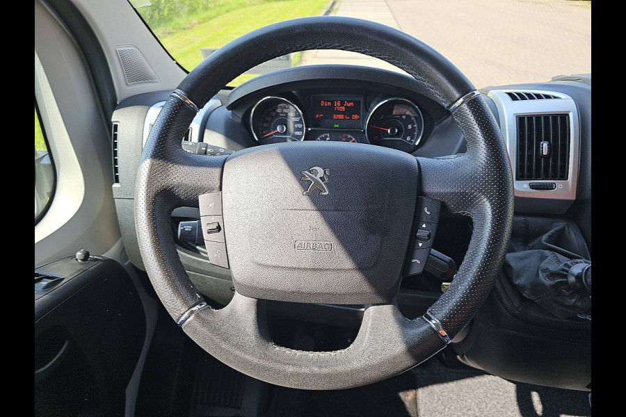 Peugeot Boxer 165pk L4H2 Zwaar Premium 3.0T-trekhaak, Camera, Cruise, Airco,