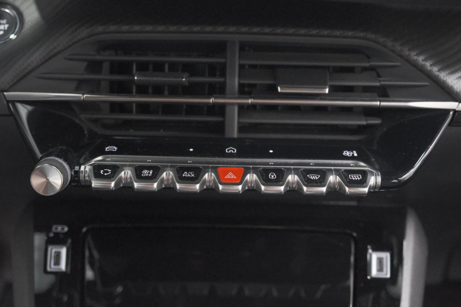 Peugeot 2008 1.2 Hybrid 145 GT | Camera | Apple Carplay | Parkeersensoren