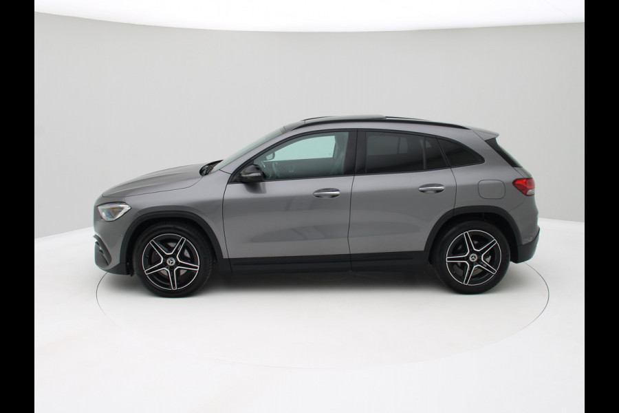 Mercedes-Benz GLA 200d AMG Distronic, Memory, Pano, Keyless, Sfeer