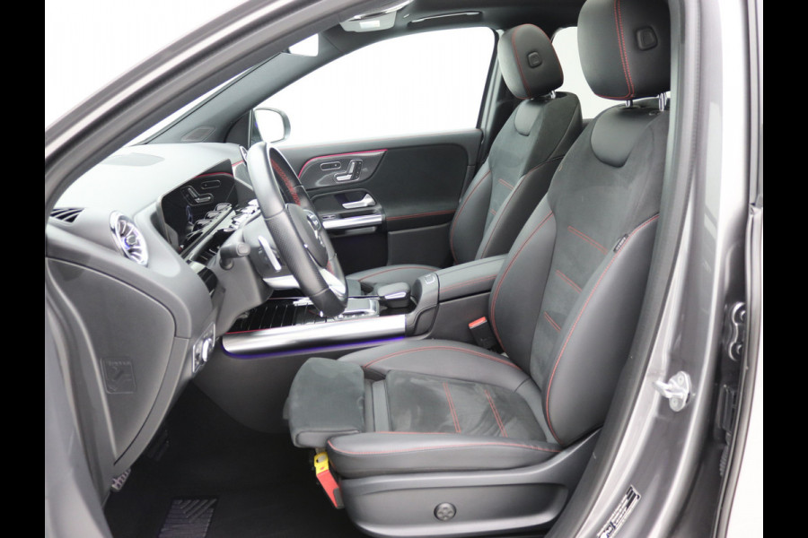 Mercedes-Benz GLA 200d AMG Distronic, Memory, Pano, Keyless, Sfeer