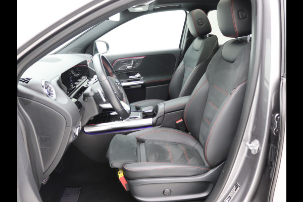 Mercedes-Benz GLA 200d AMG Distronic, Memory, Pano, Keyless, Sfeer