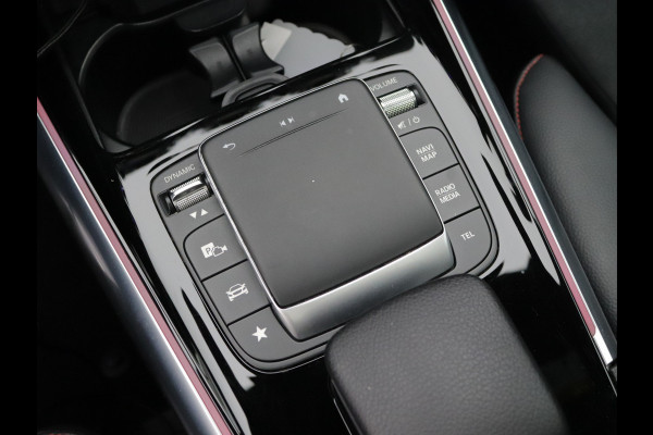 Mercedes-Benz GLA 200d AMG Distronic, Memory, Pano, Keyless, Sfeer