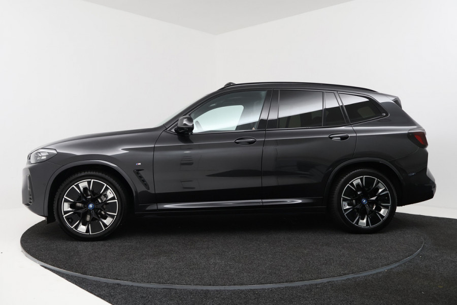 BMW iX3 High Executive 80 kWh (SOH 98,1%, PANO, CAMERA, STOEL/STUUR VERWARMING, ELEKTR STOELEN, CRUISE ADAPTIEF, PARKEERSENSOREN)