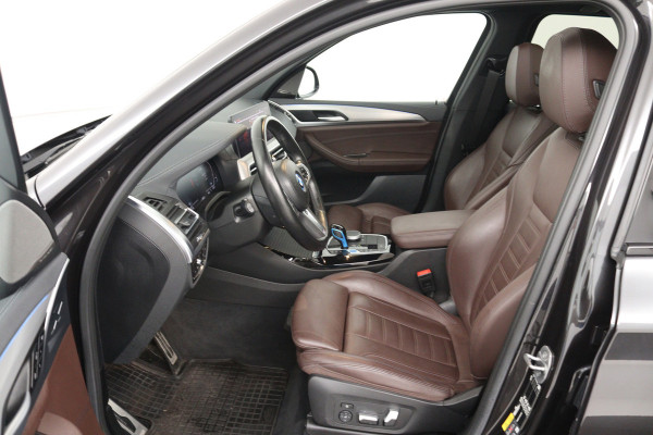 BMW iX3 High Executive 80 kWh (SOH 98,1%, PANO, CAMERA, STOEL/STUUR VERWARMING, ELEKTR STOELEN, CRUISE ADAPTIEF, PARKEERSENSOREN)