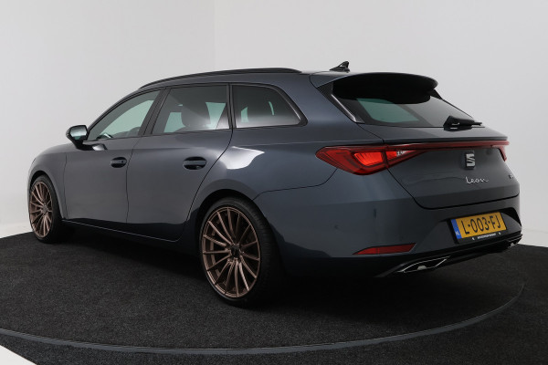 Seat Leon Sportstourer 1.5 TSI FR Launch Edition (DIGITALE COCKPIT, CRUISE ADAPTIEF, NAVIGATIE CARPLAY, PARKEERSENSOREN)
