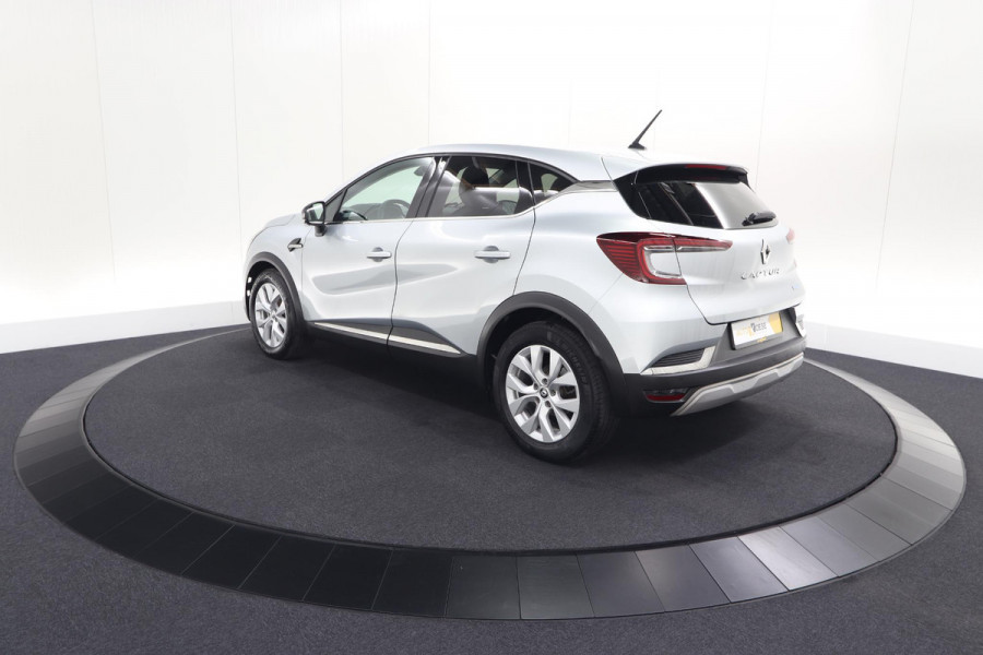 Renault Captur 1.6 E-Tech full hybrid 145 techno | Camera | Parkeersensoren | Climate control | Keyless