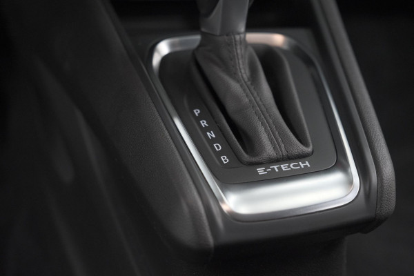 Renault Captur 1.6 E-Tech full hybrid 145 techno | Camera | Parkeersensoren | Climate control | Keyless