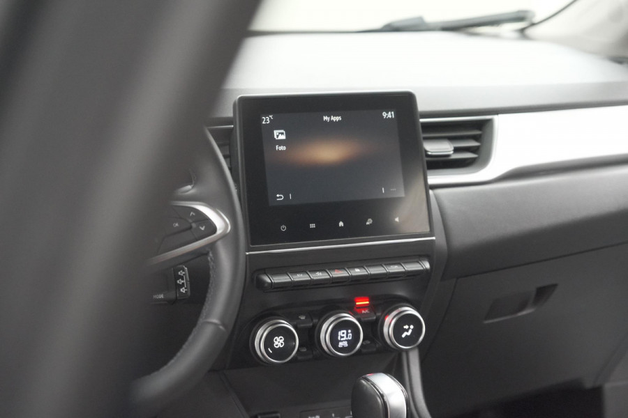 Renault Captur 1.6 E-Tech full hybrid 145 techno | Camera | Parkeersensoren | Climate control | Keyless