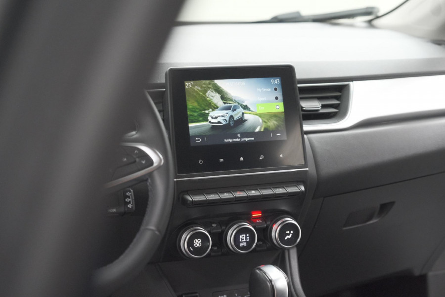 Renault Captur 1.6 E-Tech full hybrid 145 techno | Camera | Parkeersensoren | Climate control | Keyless
