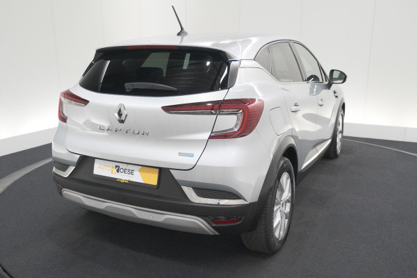 Renault Captur 1.6 E-Tech full hybrid 145 techno | Camera | Parkeersensoren | Climate control | Keyless