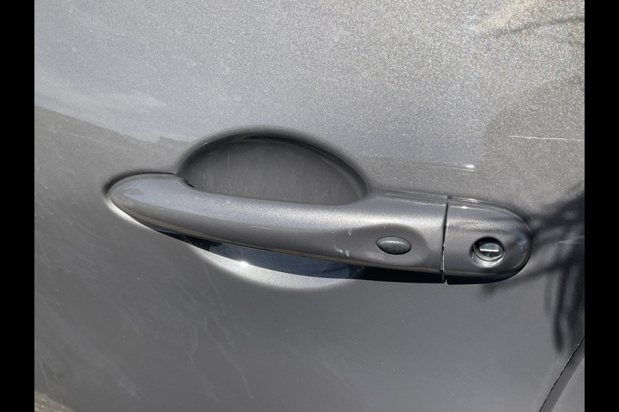 Renault ZOE Q90 Bose Quickcharge 41 kWh Bose Nav/Cruise Leer Stoelverw Camera Orig.NL!