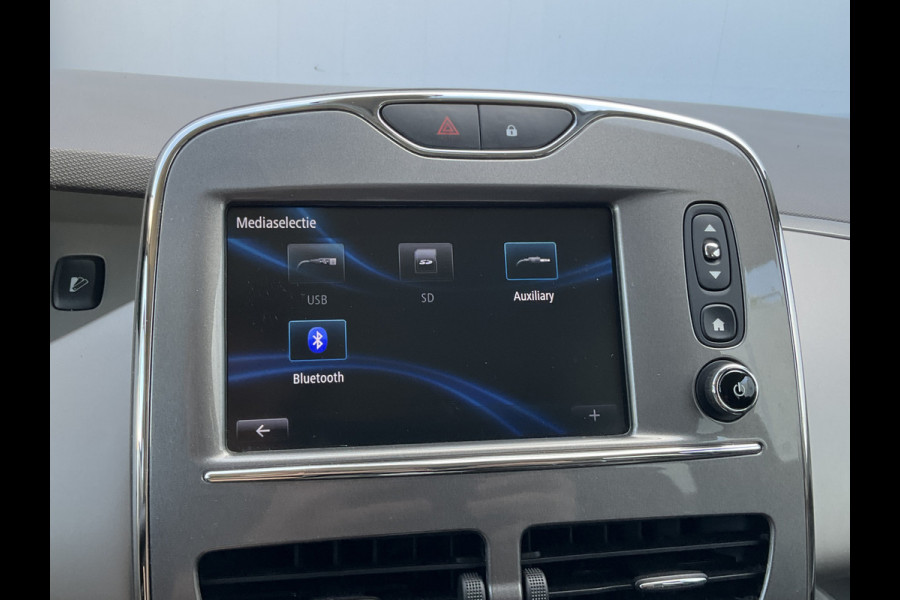 Renault ZOE Q90 Bose Quickcharge 41 kWh Bose Nav/Cruise Leer Stoelverw Camera Orig.NL!