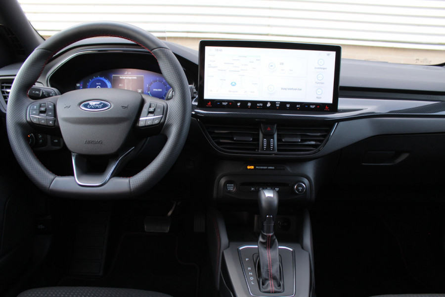 Ford FOCUS Wagon 1.0 EcoBoost Hybrid ST Line X | Trekhaak | BLIS | Winterpack | Adaptieve cruise