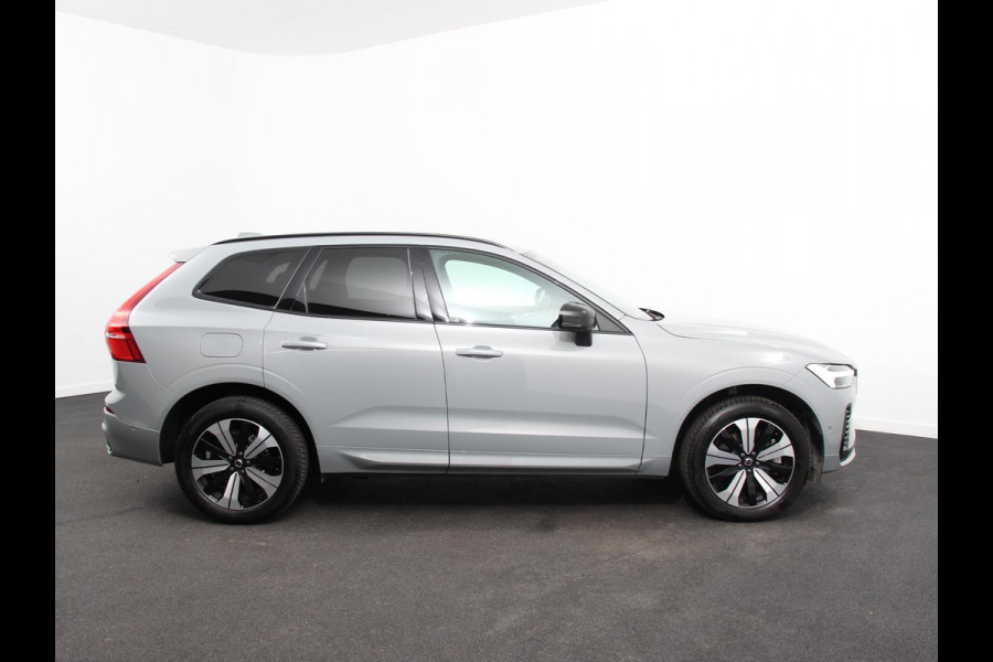 Volvo XC60 2.0 T6 Plug-in hybrid AWD Automaat Plus Dark Adaptieve cruise control Leder Navigatie Google Harman Kardon Panorama dak Lichtmetalen Velgen Dab Stoelverwarming Camera 360 Led Climate control Apple Carplay/ Android Auto