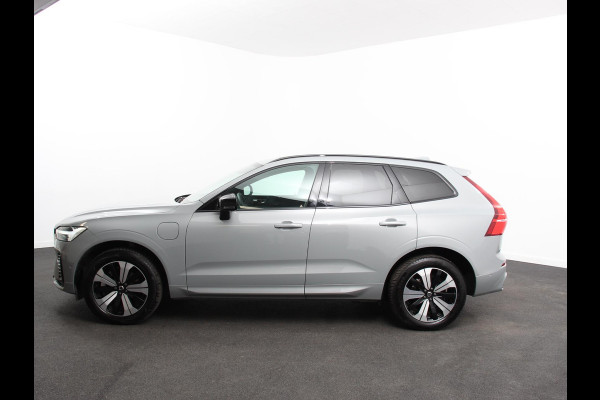 Volvo XC60 2.0 T6 Plug-in hybrid AWD Automaat Plus Dark Adaptieve cruise control Leder Navigatie Google Harman Kardon Panorama dak Lichtmetalen Velgen Dab Stoelverwarming Camera 360 Led Climate control Apple Carplay/ Android Auto
