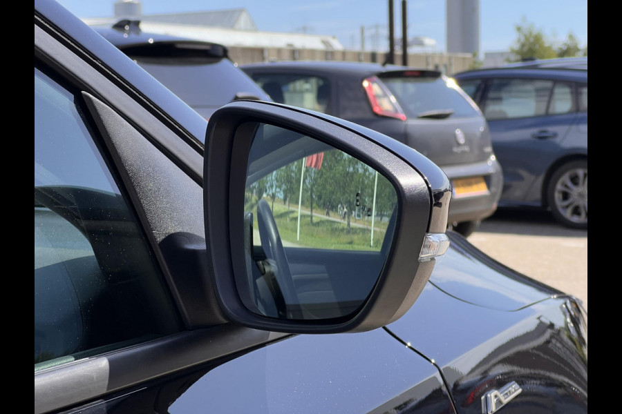 Ford Focus 1.0 EcoBoost Hybrid Active X 155pk |  Driver Assistance Pack | Trekhaak | SYNC 4 Navigatie | Winterpack