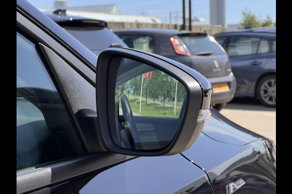Ford Focus 1.0 EcoBoost Hybrid Active X 155pk |  Driver Assistance Pack | Trekhaak | SYNC 4 Navigatie | Winterpack