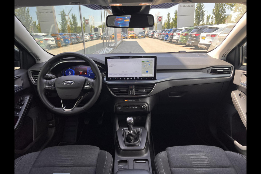 Ford Focus 1.0 EcoBoost Hybrid Active X 155pk |  Driver Assistance Pack | Trekhaak | SYNC 4 Navigatie | Winterpack