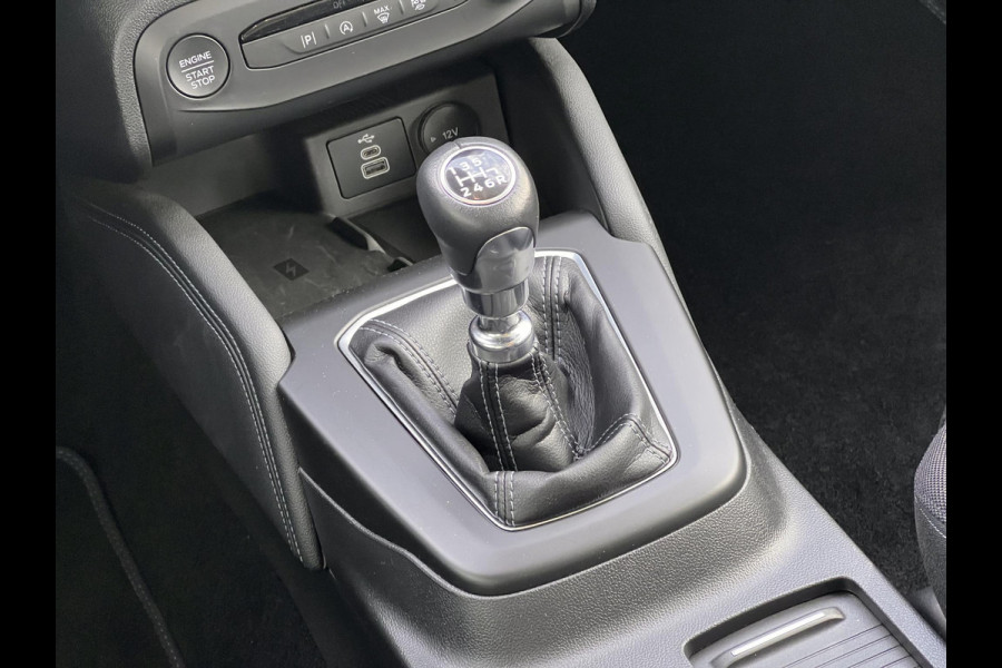 Ford Focus 1.0 EcoBoost Hybrid Active X 155pk |  Driver Assistance Pack | Trekhaak | SYNC 4 Navigatie | Winterpack
