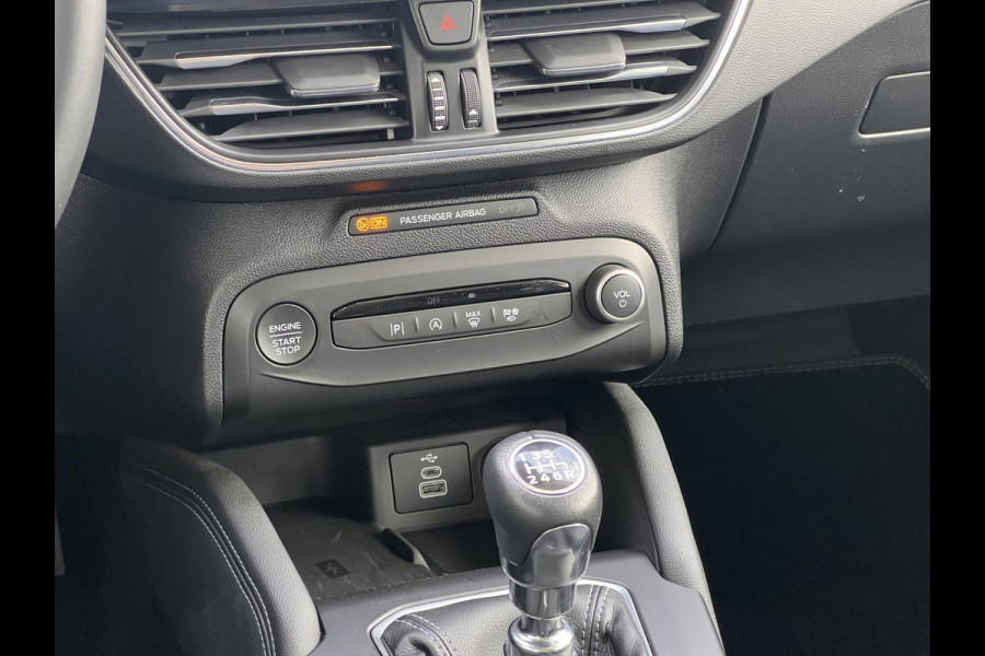 Ford Focus 1.0 EcoBoost Hybrid Active X 155pk |  Driver Assistance Pack | Trekhaak | SYNC 4 Navigatie | Winterpack