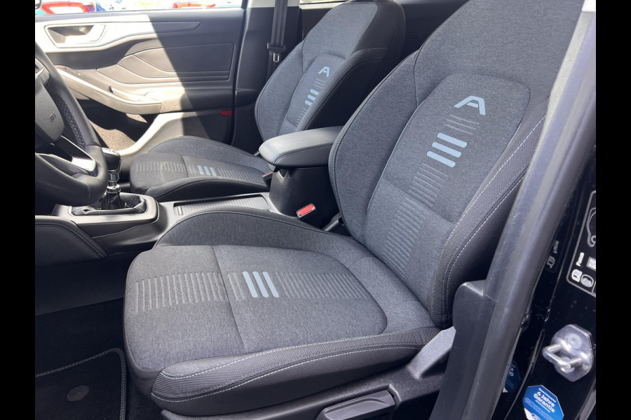 Ford Focus 1.0 EcoBoost Hybrid Active X 155pk |  Driver Assistance Pack | Trekhaak | SYNC 4 Navigatie | Winterpack