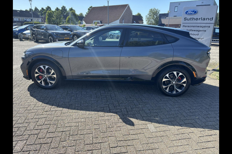 Ford Mustang Mach-E Extended Premium AWD 98 kWh 351pk | Panoramadak | 1.500kg Trekgewicht