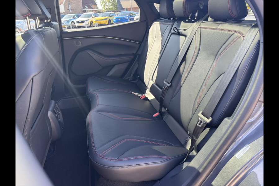 Ford Mustang Mach-E Extended Premium AWD 98 kWh 351pk | Panoramadak | 1.500kg Trekgewicht