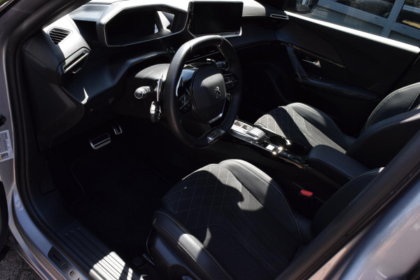 Peugeot 2008 1.2 PureTech GT Pack|Panoramadak