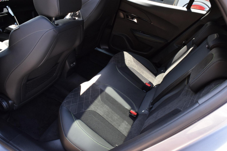 Peugeot 2008 1.2 PureTech GT Pack|Panoramadak