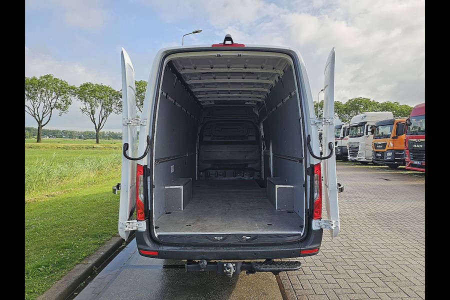 Mercedes-Benz Sprinter 317 L3H2 L3H2 Maxi 3.5t-Trekhaak Automaat Airco Mbux Camera Euro6 170 PK