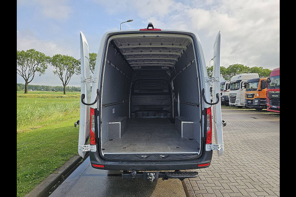 Mercedes-Benz Sprinter 317 L3H2 L3H2 Maxi 3.5t-Trekhaak Automaat Airco Mbux Camera Euro6 170 PK