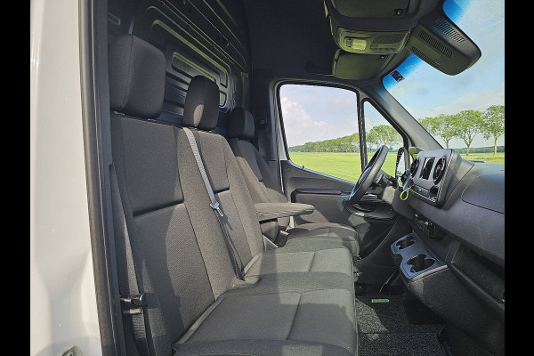 Mercedes-Benz Sprinter 317 L3H2 L3H2 Maxi 3.5t-Trekhaak Automaat Airco Mbux Camera Euro6 170 PK