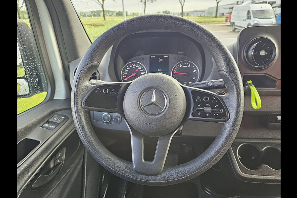 Mercedes-Benz Sprinter 317 L3H2 L3H2 Maxi 3.5t-Trekhaak Automaat Airco Mbux Camera Euro6 170 PK