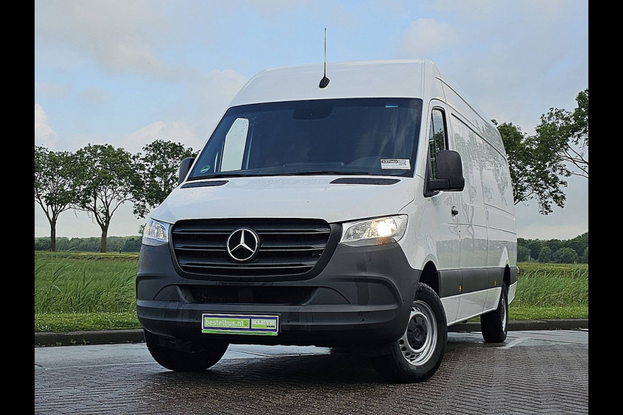 Mercedes-Benz Sprinter 317 L3H2 L3H2 Maxi 3.5t-Trekhaak Automaat Airco Mbux Camera Euro6 170 PK