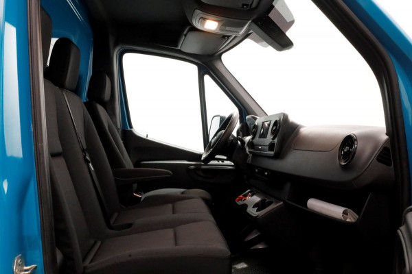 Mercedes-Benz Sprinter 315 CDI 150pk 9G Automaat Bakwagen met laadklep en zijdeur H235cm 12-2022