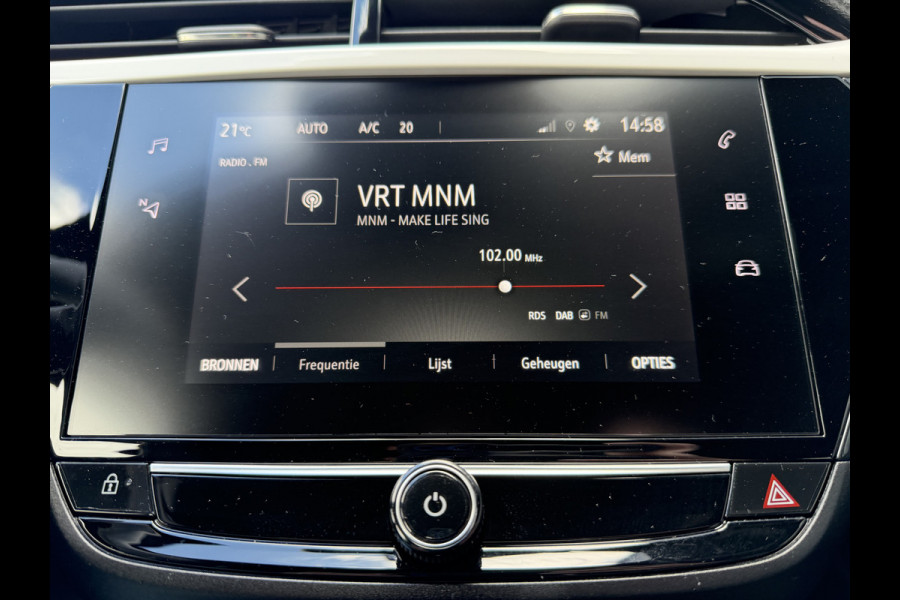 Opel Corsa Electric Ultimate 50 kWh (Camera - LED - Automatische Airco - Alcantara - Stoel-/- Stuurverwarming - Navigatie via APP - Parkeersensoren