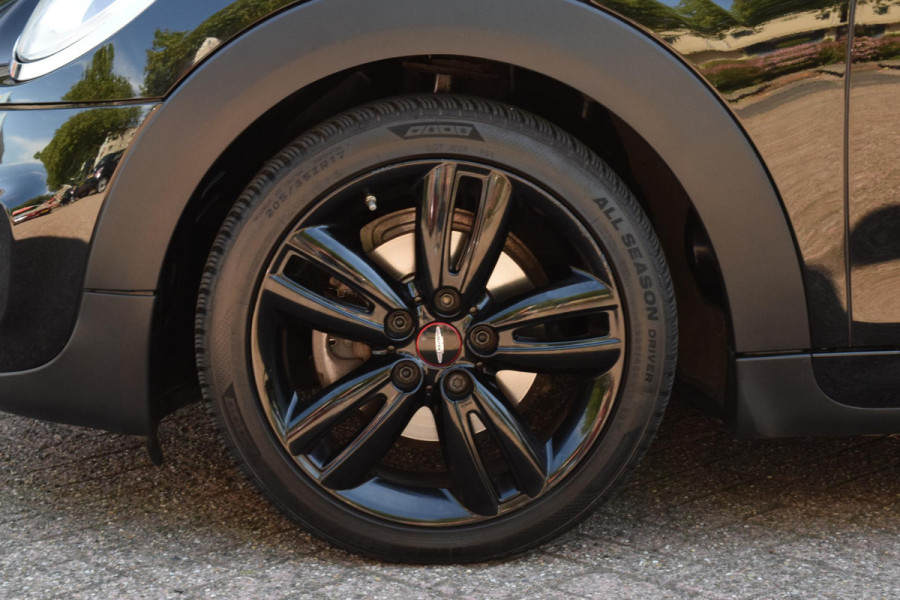 MINI 5-deurs 1.5 Cooper Chili Serious Business|JCW|