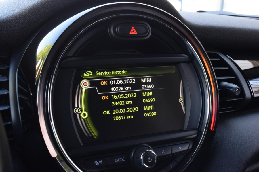 MINI 5-deurs 1.5 Cooper Chili Serious Business|JCW|